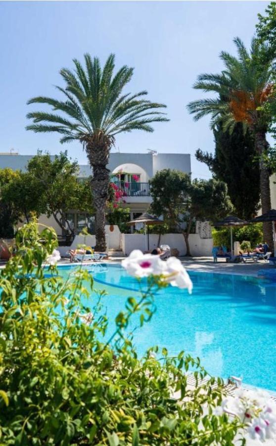 Nice Holiday Apartment Paphos ภายนอก รูปภาพ