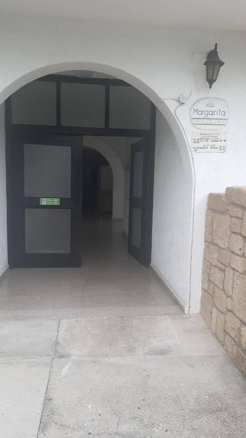 Nice Holiday Apartment Paphos ภายนอก รูปภาพ