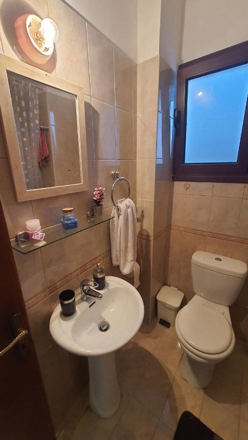 Nice Holiday Apartment Paphos ภายนอก รูปภาพ