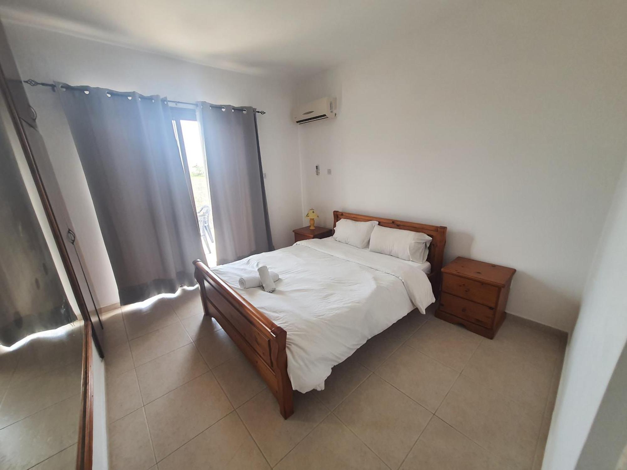 Nice Holiday Apartment Paphos ภายนอก รูปภาพ